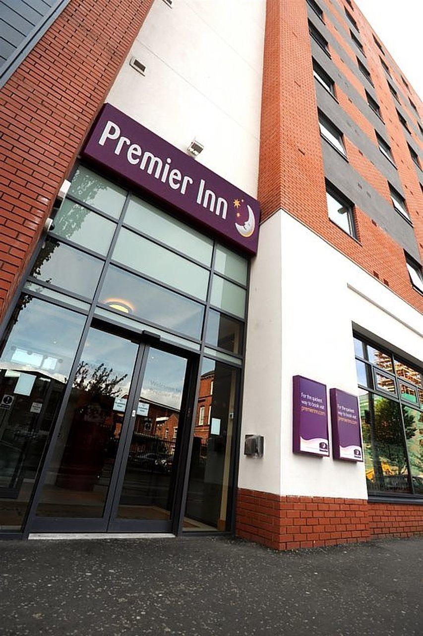 Premier Inn Belfast City Centre - Alfred Street Экстерьер фото